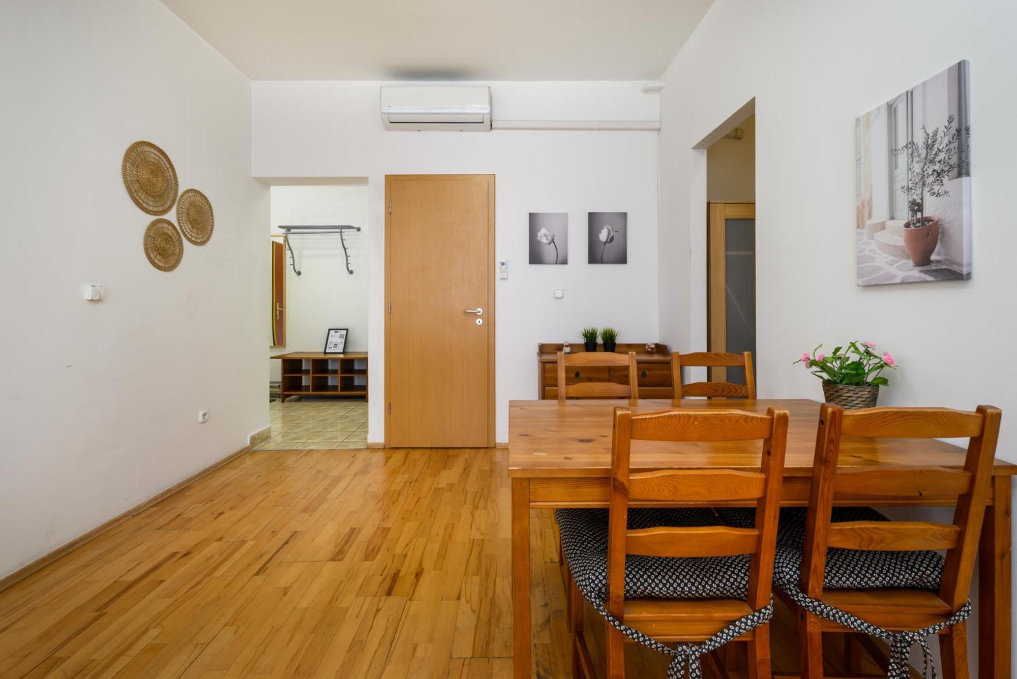 Basilica Apartment In Heart Of City Budapest Bagian luar foto